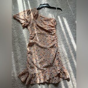 NEW NEVER WORN Lush floral one shoulder mini dress size small